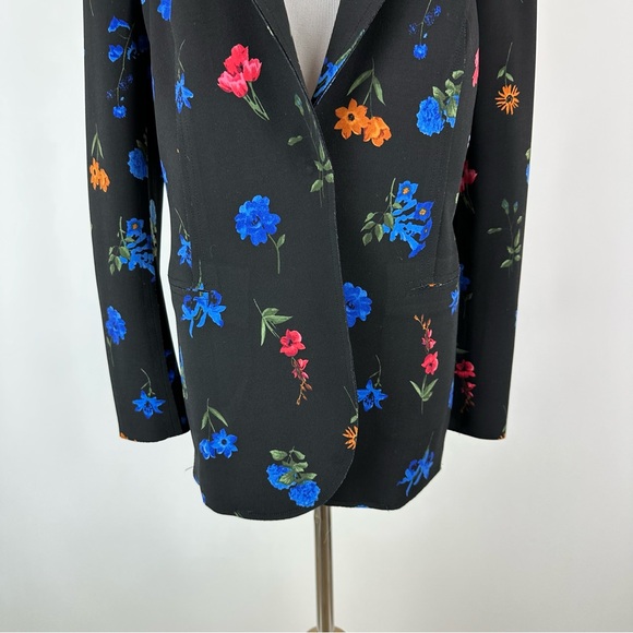 T Tahari Black Floral Snap Front Blazer Size 8 - Picture 3 of 8